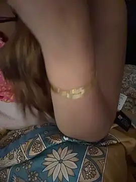 butterflyslay online show from April 12, 1:10 am