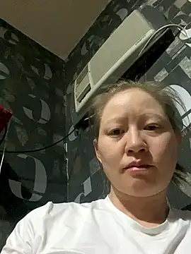 Snapshot of mana-ala chatting on December 16, 9:42 pm mana-ala online show from December 16, 9:42 pm