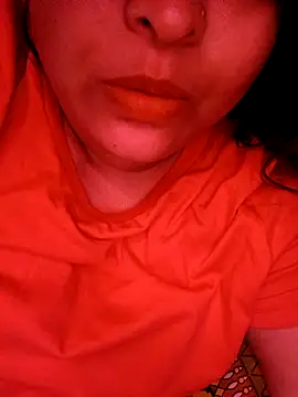 peu8 online show from February 11, 5:51 pm