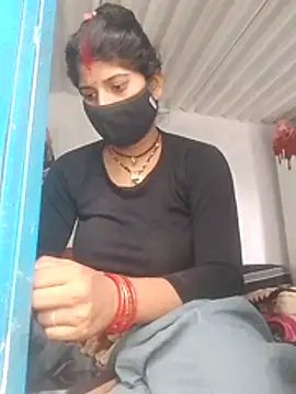 Snapshot of Aaisha_01 chatting on July 25, 6:11 am Aaisha 01 online show from July 25, 6:11 am