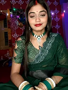 Snapshot of Sweet-priyaa chatting on April 22, 4:41 pm Sweet-priyaa online show from April 22, 4:41 pm