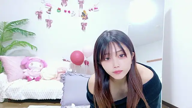 ayu-jpnk online show from February 10, 7:40 pm