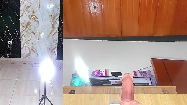 Snapshot of aisha_funny chatting on June 11, 3:37 am aisha funny online show from June 11, 3:37 am