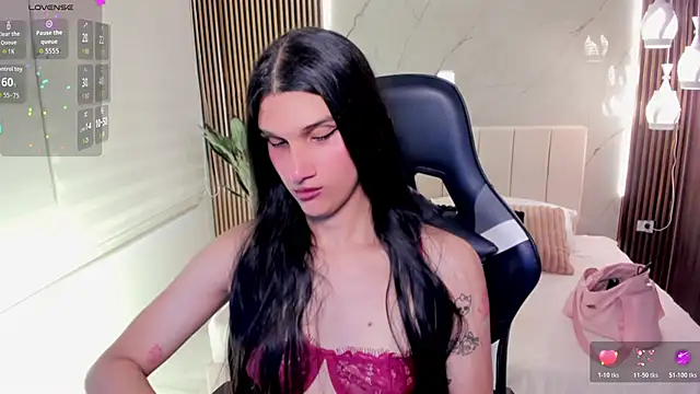 Bianca baldwin  online show from February 4, 9:09 pm