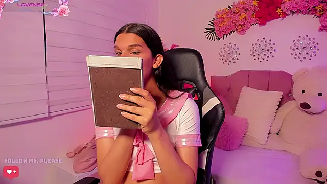 Bianca baldwin  online show from March 26, 9:31 pm