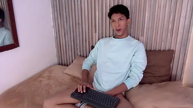 SmoothAlpha  online show from January 9, 2:31 pm