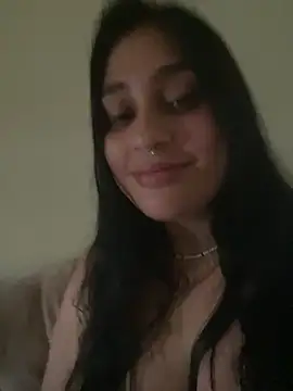 Snapshot of pudizinhaa_ chatting on February 14, 10:56 am pudizinhaa online show from February 14, 10:56 am