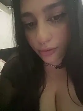 Snapshot of pudizinhaa_ chatting on March 7, 1:46 am pudizinhaa online show from March 7, 1:46 am