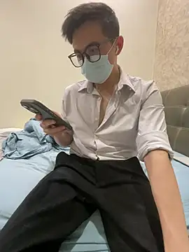 Snapshot of YourBoYyyyyyyy chatting on June 30, 11:22 am YourBoYyyyyyyy online show from June 30, 11:22 am