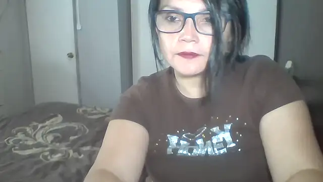 SHAMELESSLY HOT online show from April 15, 3:13 am