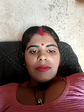 Sexy Rajkumari123 online show from March 31, 7:09 am