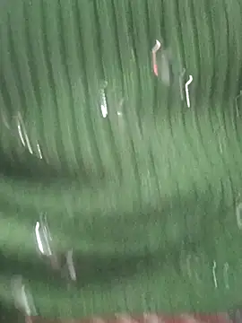 Snapshot of teena-11 chatting on January 18, 2:04 am teena-11 online show from January 18, 2:04 am