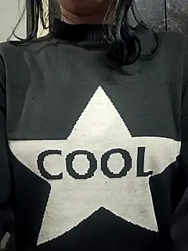 Snapshot of teena-11 chatting on February 7, 5:27 pm teena-11 online show from February 7, 5:27 pm