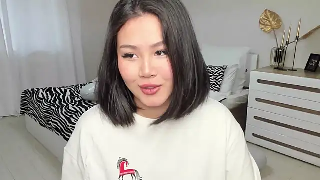 Brunette Charm online show from March 7, 11:18 am