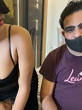 Cutie Seema online show from April 12, 5:40 pm