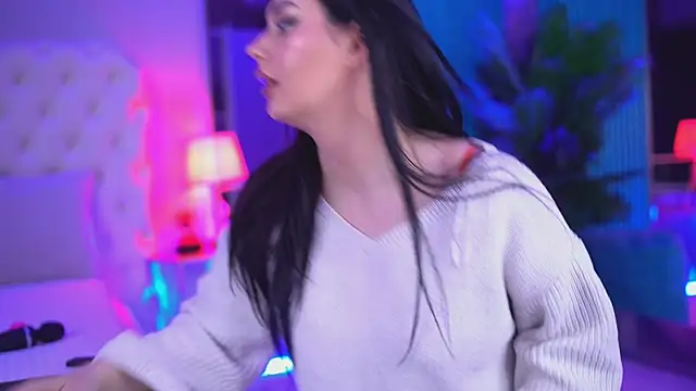 LexaRhodes online show from January 6, 3:49 pm