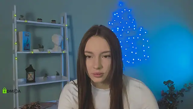 Snapshot of ellen_haze_ chatting on December 19, 10:00 am ellen haze online show from December 19, 10:00 am