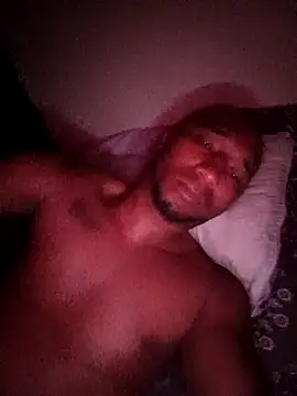 Snapshot of big_black27 chatting on December 16, 12:10 pm big black27 online show from December 16, 12:10 pm