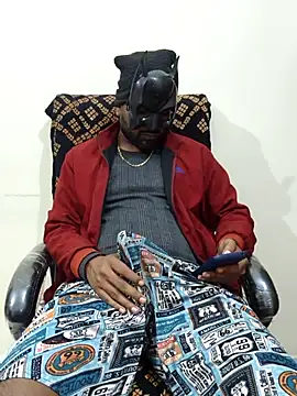 Crazy 1Boy online show from December 16, 2:55 pm