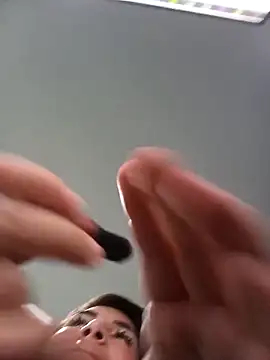 Snapshot of OSHUN__ chatting on December 13, 11:54 pm OSHUN online show from December 13, 11:54 pm