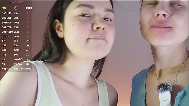 DemetriceYunk online show from January 17, 5:12 am