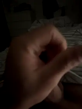 Snapshot of romeoooo01 chatting on December 17, 7:20 pm romeoooo01 online show from December 17, 7:20 pm