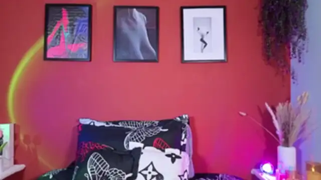 LilithVelvet  online show from February 21, 11:06 pm