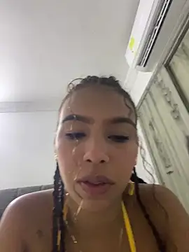 Snapshot of Ana_herrera chatting on April 1, 11:22 am Ana herrera online show from April 1, 11:22 am