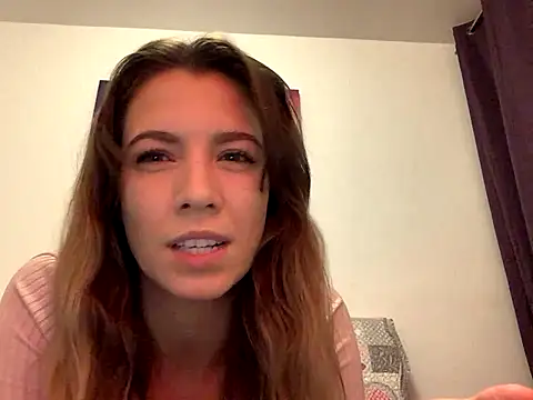 Snapshot of anaspice chatting on December 15, 7:07 pm anaspice online show from December 15, 7:07 pm