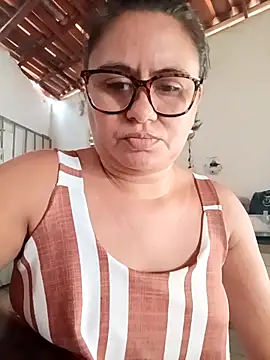 Snapshot of rafasemau chatting on December 18, 2:12 pm rafasemau online show from December 18, 2:12 pm