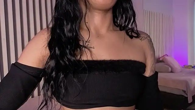 Ariana klarts online show from April 10, 11:59 am