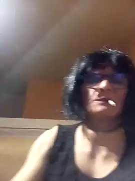 Snapshot of JoyesexyBM chatting on April 6, 1:58 am JoyesexyBM online show from April 6, 1:58 am