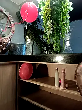 Victoria01  online show from February 16, 3:13 am