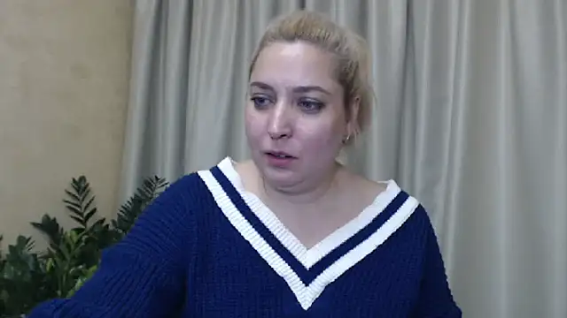sweetpussy13 online show from December 13, 10:41 am