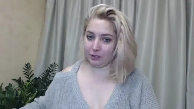 sweetpussy13 online show from December 17, 9:07 am