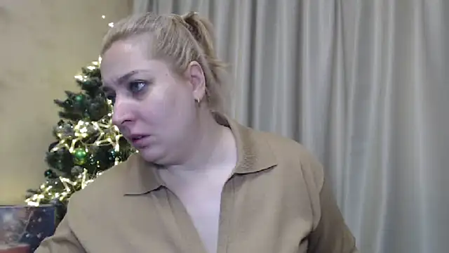 sweetpussy13 online show from December 19, 8:13 am