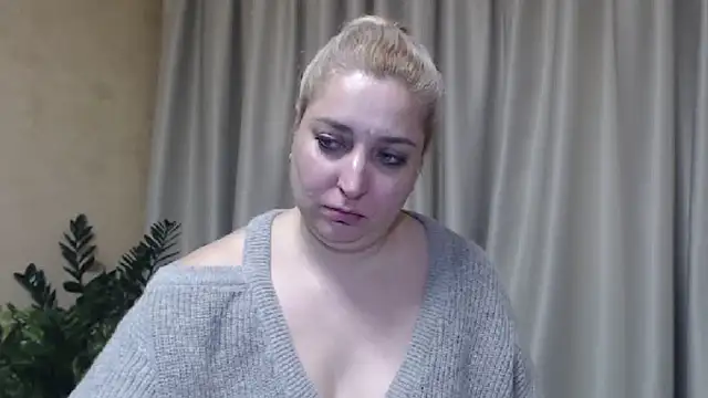 sweetpussy13 online show from January 14, 10:17 am