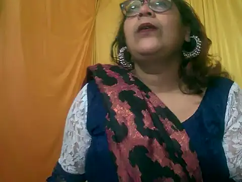 MISTI KOLK online show from January 8, 8:49 am