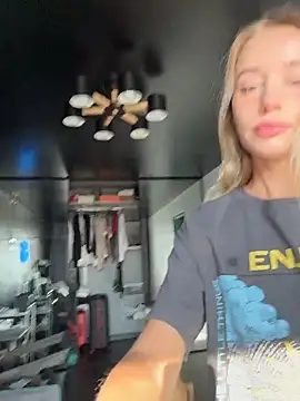 sssativa more online show from March 23, 6:50 am