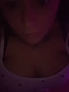 Snapshot of RubieXX chatting on December 14, 10:25 pm RubieXX online show from December 14, 10:25 pm