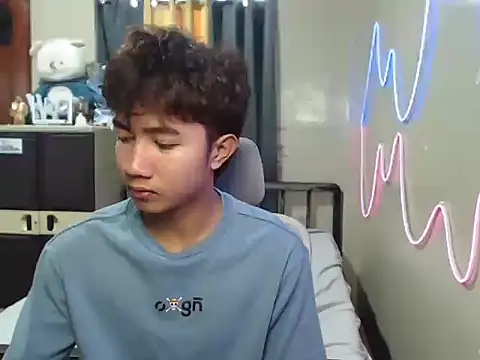 Ur hottestjonny online show from June 24, 12:20 am