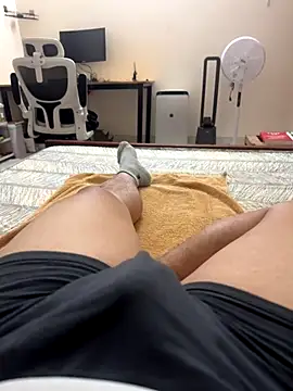 battman4488 online show from December 15, 3:05 pm