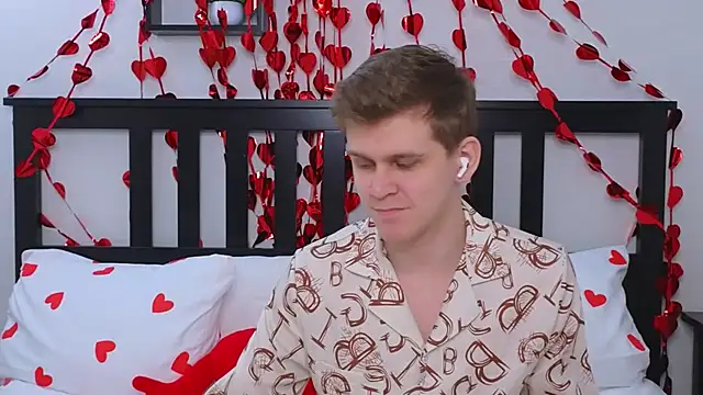 NickJohnas online show from February 13, 1:51 pm