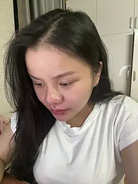 leo-kitty online show from April 1, 2:47 pm