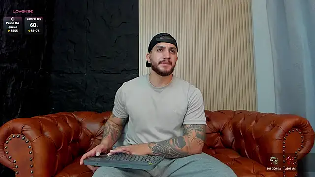 KyleNorth  online show from January 7, 6:21 pm