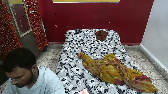 Lovelycouple25 online show from April 21, 6:52 am