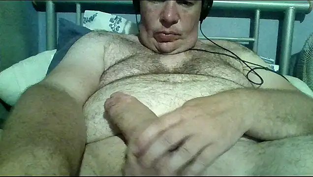 Snapshot of mrhardcock12 chatting on July 15, 8:25 pm mrhardcock12 online show from July 15, 8:25 pm