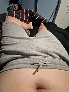 Snapshot of fatfreddie___ chatting on December 13, 10:26 pm fatfreddie online show from December 13, 10:26 pm