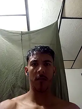 Marshallbronnxx online show from April 8, 11:05 pm