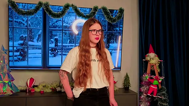 Snapshot of ArlineFarone chatting on December 18, 6:08 am ArlineFarone online show from December 18, 6:08 am